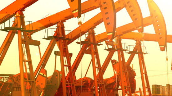 Oil_shutterstock_171748613